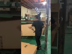 Fabbrica di cuciture a scatola ondulata manuale 400 chiodi/minuto Spinta automatica con doppio servo